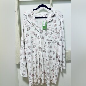 White La Vie En Rose Button Down Espresso Print Long Sleepshirt